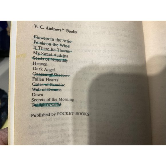 Set of 2 V.C. Andrew’s Cutler Series books #3&4 1992 paperbacks Used - Picture 6 of 7